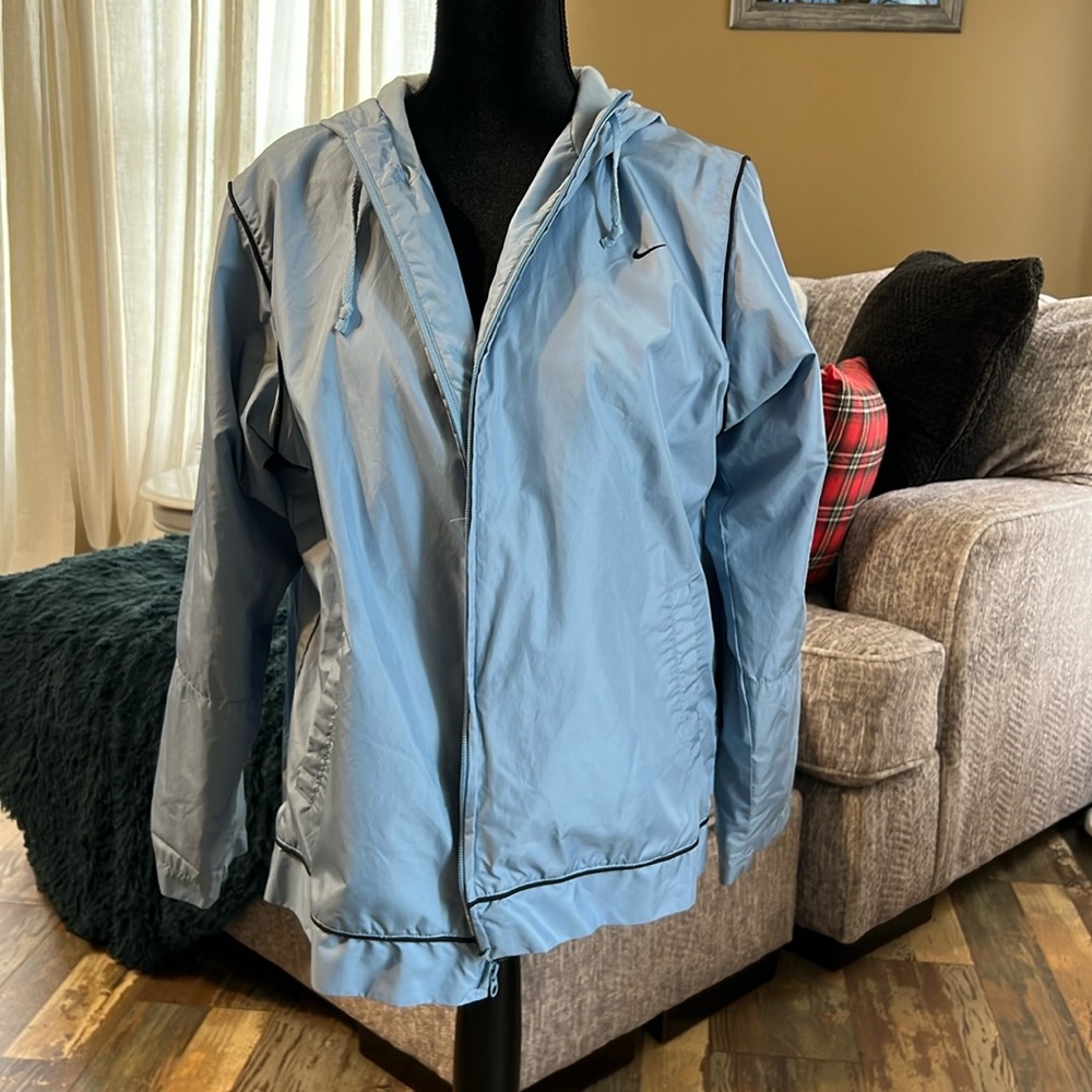 Nike windbreaker